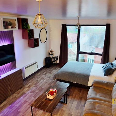 Luxurious Birmingham City Apartment 外观 照片
